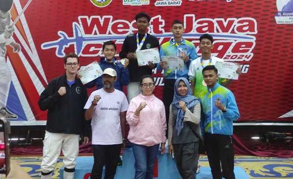 Tim Anggar Lampung Raih 4 Medali di Kejurnas West-Java Challenge 2024