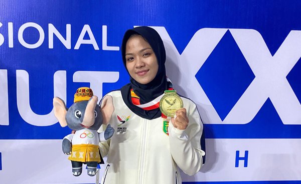 Emas Ke-13 Lampung Dari  Si Cantik Mariha Salimah