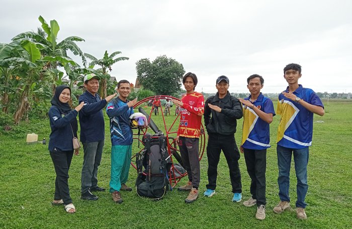 Target Tiga Emas PON XXI, Paramotor Lampung Siapkan Atlet Latihan di Lanud Bunyamin Menggala