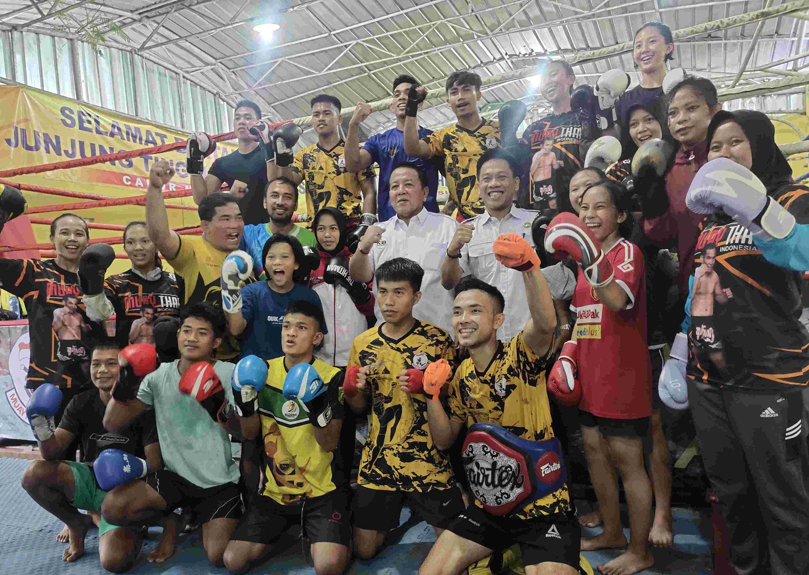 Arinal Janji Nonton Muaythai Pra PON di Surabaya