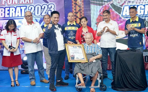 Gubernur Buka Pra PON Angkat Berat di Pringsewu