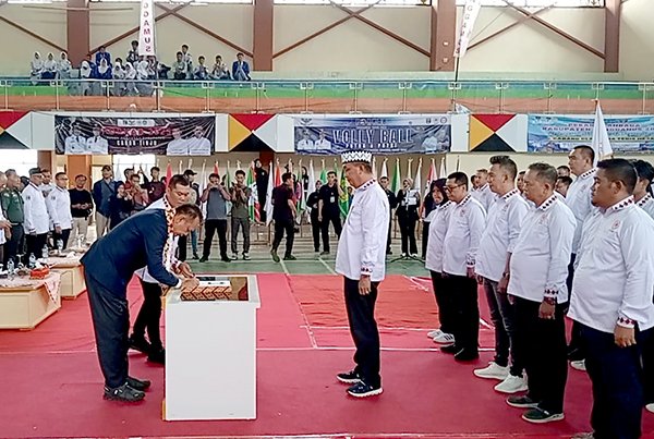 Lantik Kepengurusan KONI Tanggamus, Ini Pesan Ketum KONI Provinsi Lampung
