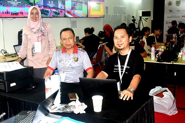 Ketum KONI Lampung Tinjau Media Center PON Beladiri Kudus