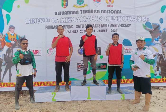 Doni Pratama Kampiun Kejuaraan Terbuka Nasional Fun Endurance Hut SJS Stable 2023