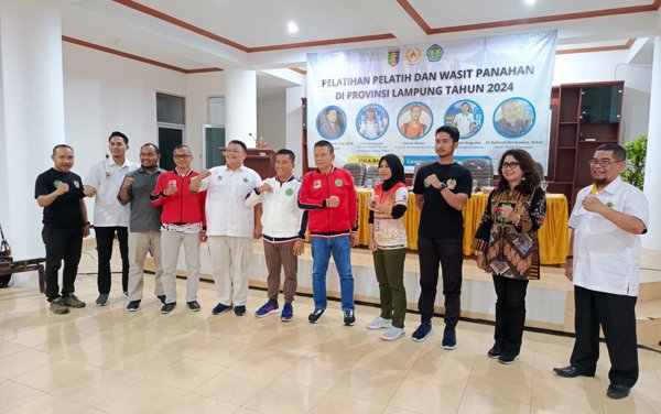 Fahrorrozi: Panahan Lampung Dapat Support Moril Dari Legenda Panahan Indonesia