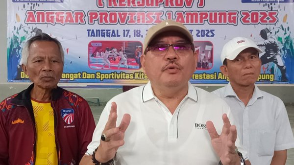 Watoni: Potensi Bibit Atlet Anggar Lampung Sinyal Trend Positif