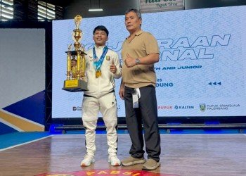 Lifter Lampung M. Husni The Best Lifter Junior Kejurnas Angkat Besi 2025